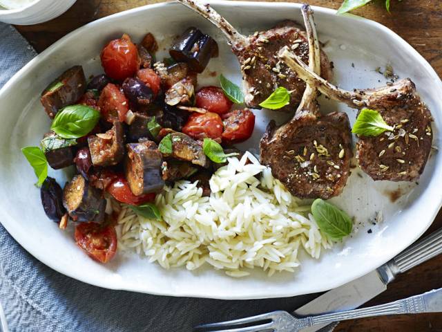 Fennel-Rubbed Lamb Cutlets